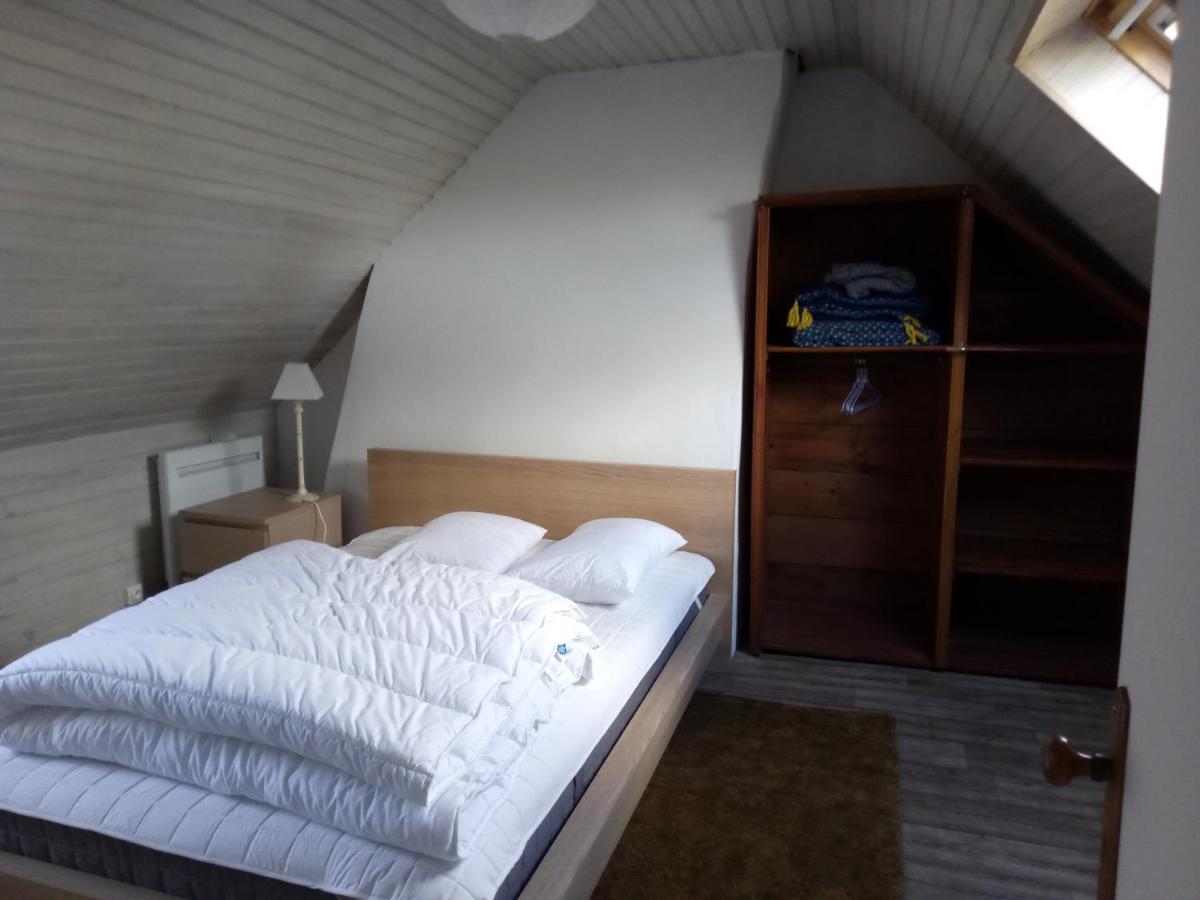 Petite Maison Dans Les Monts D'Arree Ty Coz Commana Екстериор снимка